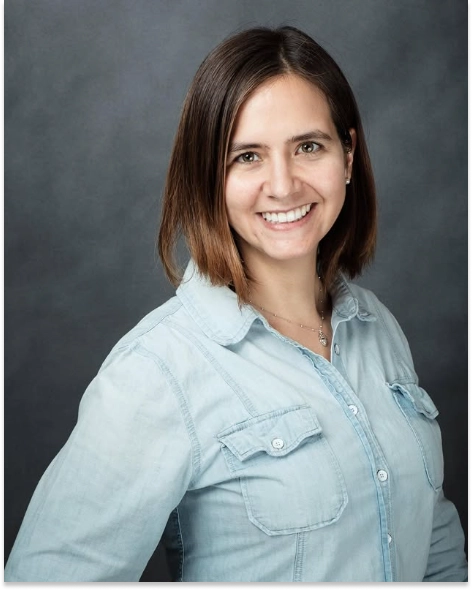 Dra. Claudia Mañas